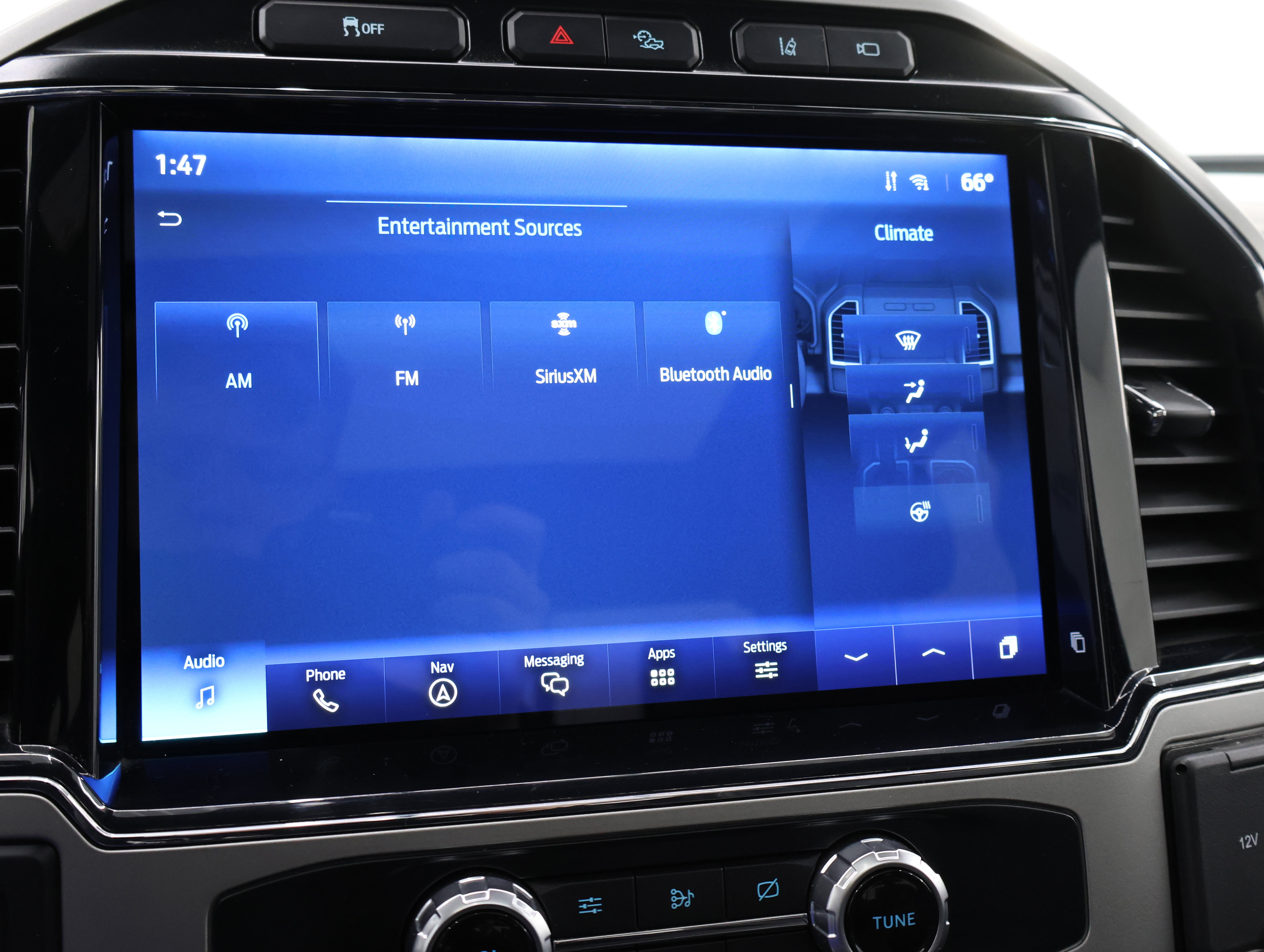 Used 2022 Ford F250 Lariat w/ Tremor Off-Road Package image 58