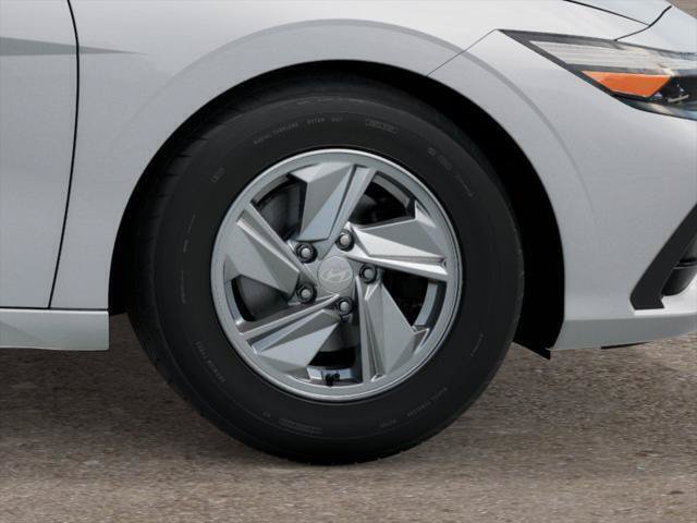 New 2026 Hyundai Elantra SEL Sport FWD image 8