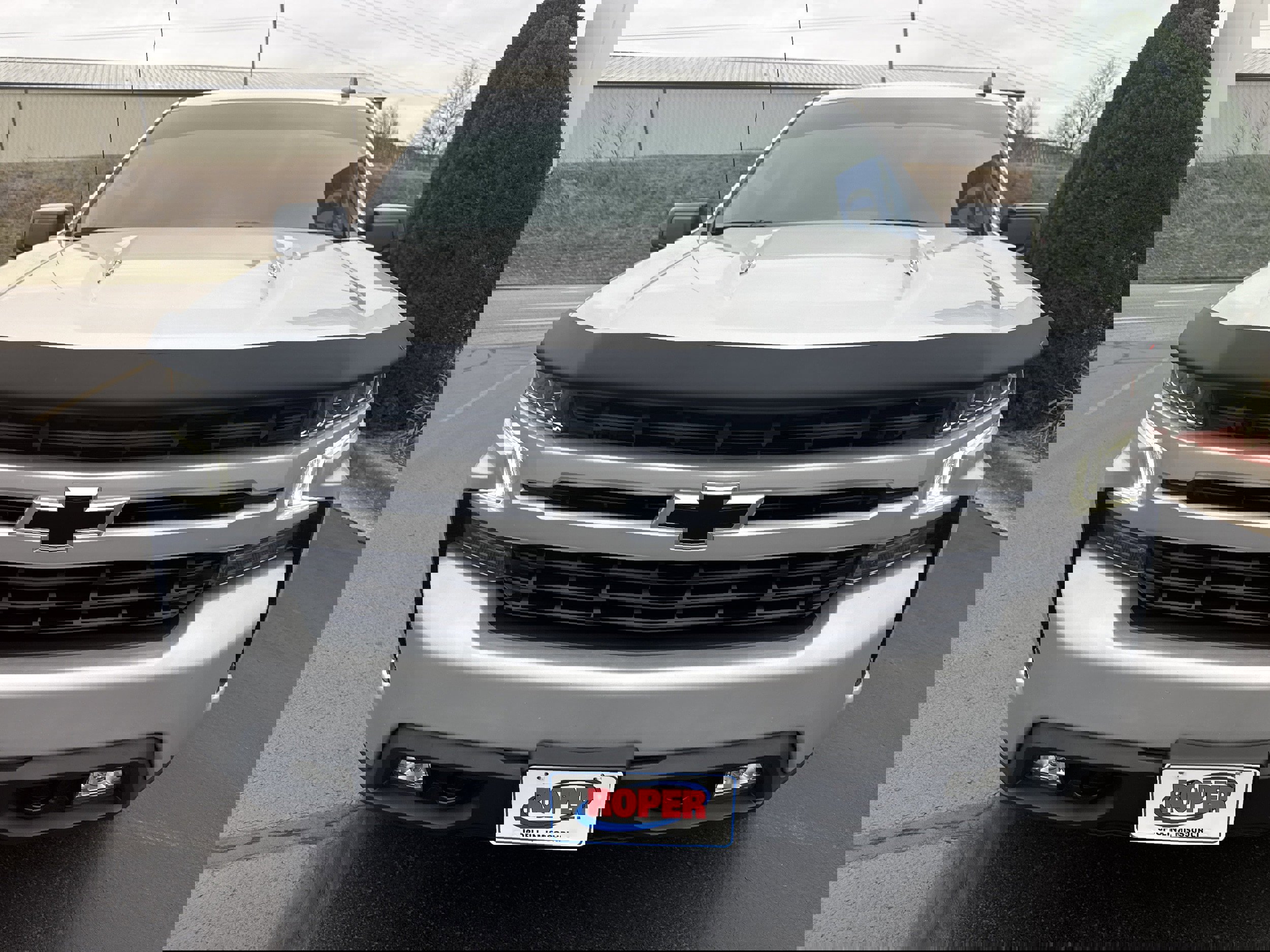 Used 2021 Chevrolet Silverado 1500 RST image 2