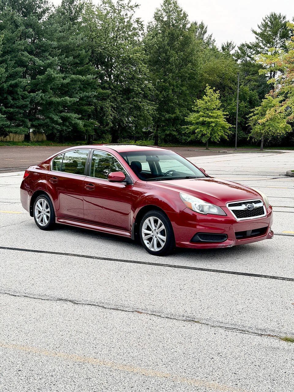 Used 2013 Subaru Legacy 2.5i Premium AWD/4WD image 10