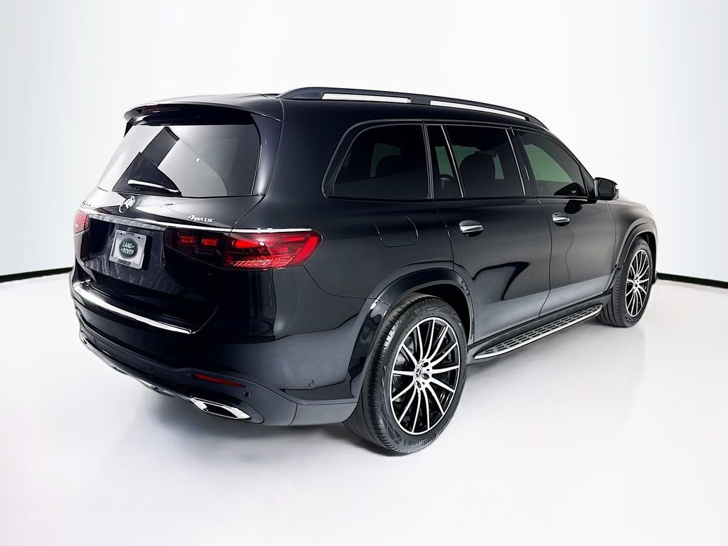 Used 2025 Mercedes-Benz GLS 450 4MATIC image 5