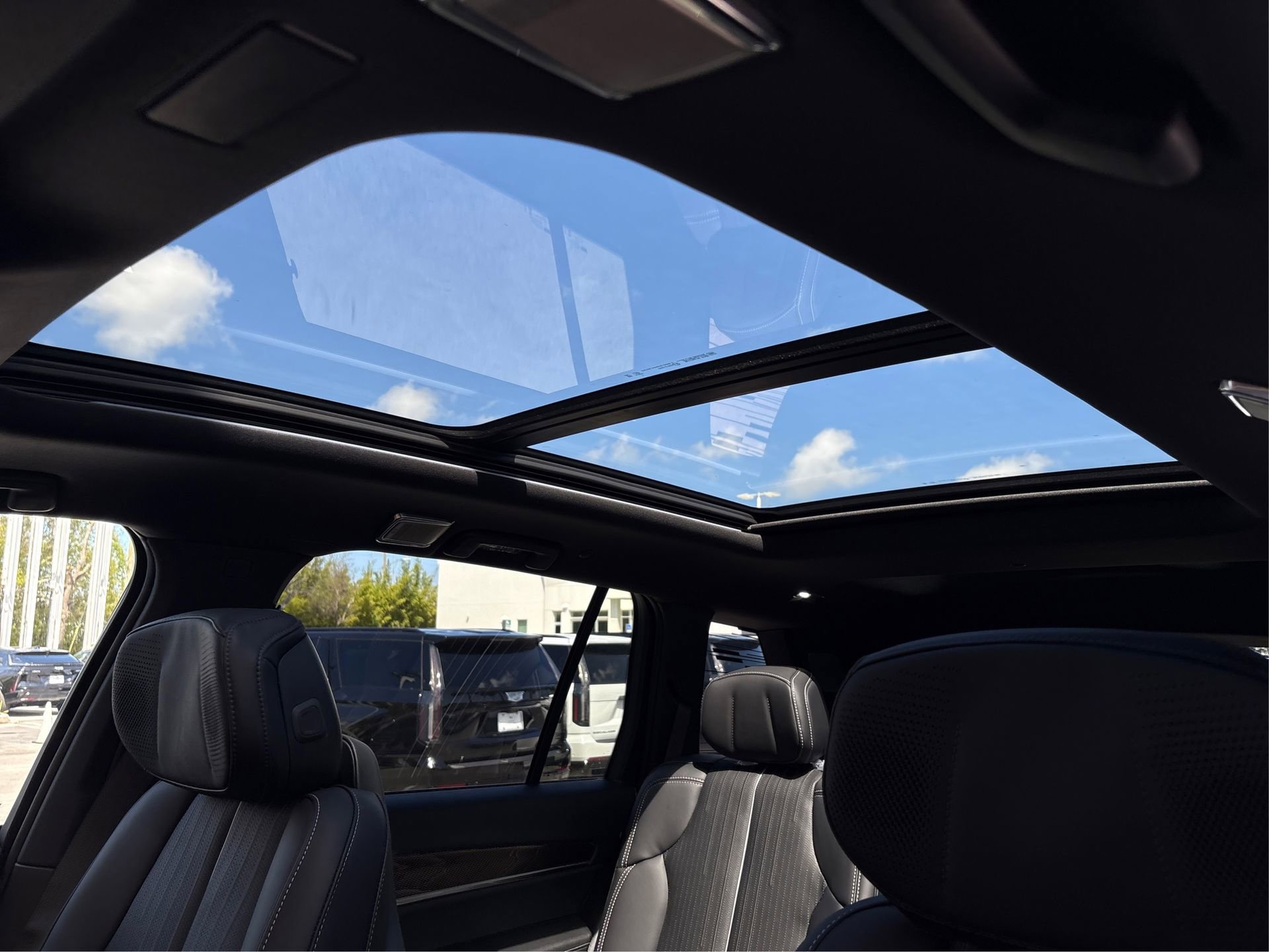 New 2026 Cadillac Vistiq Luxury image 34