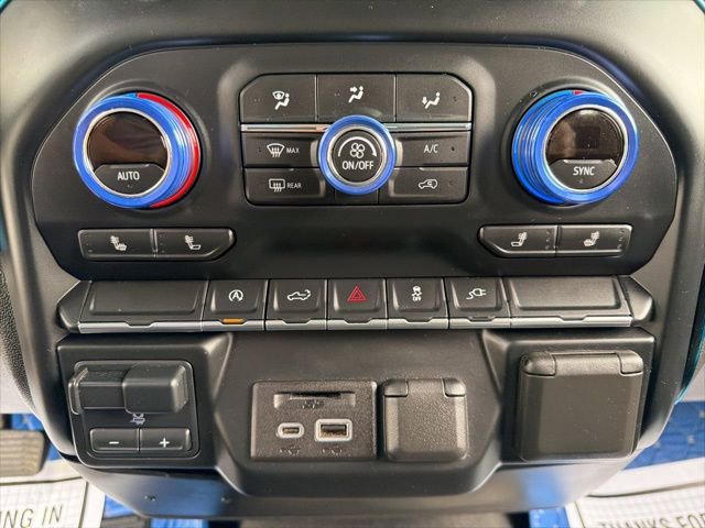 Used 2022 Chevrolet Silverado 1500 LT w/ Convenience Package II AWD/4WD image 29