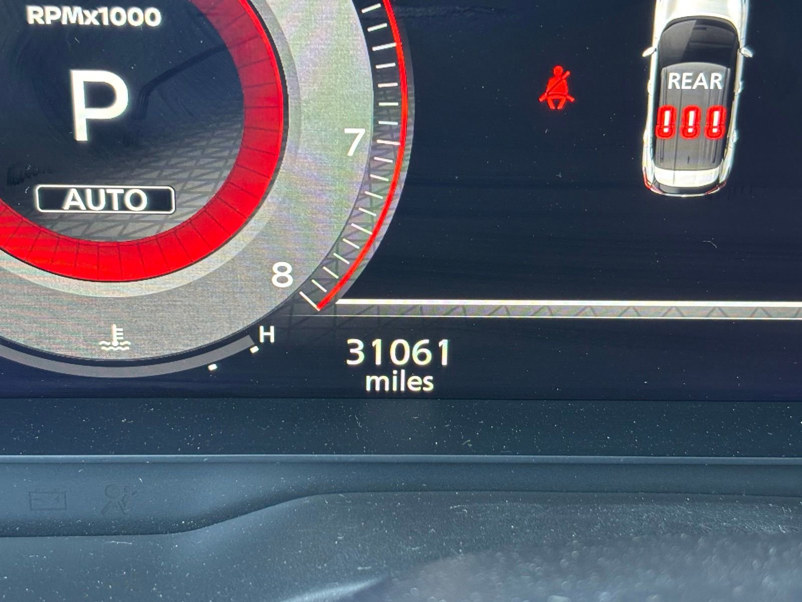 Used 2025 Nissan Rogue Platinum image 8