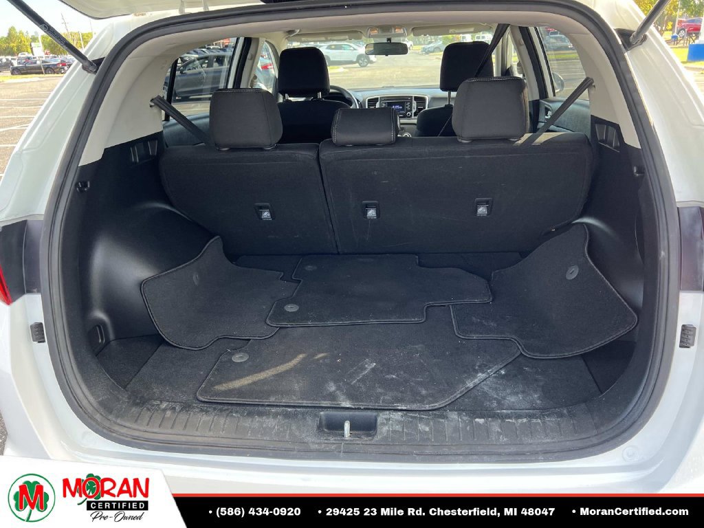 Used 2019 Kia Sportage LX FWD image 11