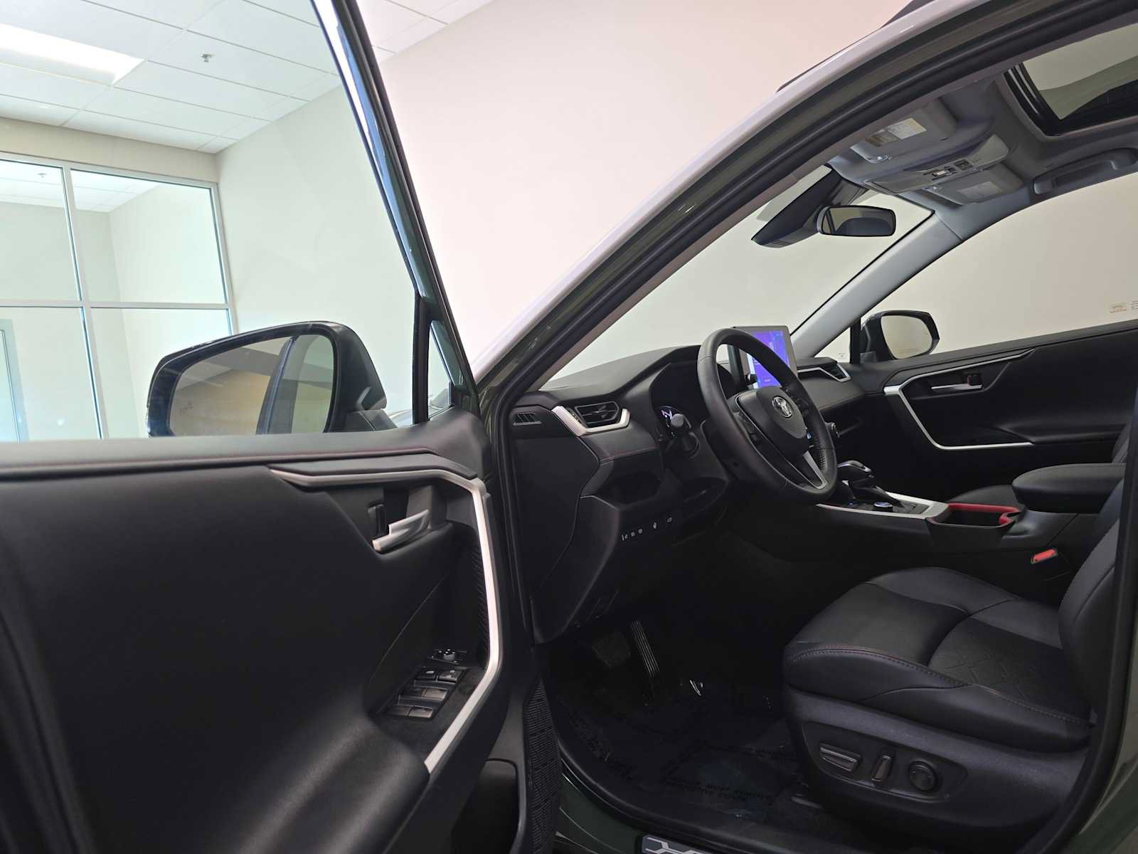 Used 2024 Toyota RAV4 TRD Off-Road w/ Weather Package AWD/4WD image 24
