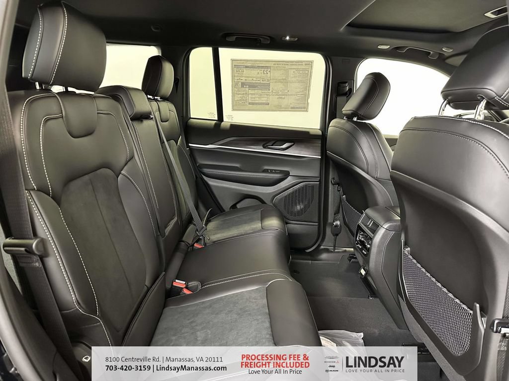 New 2026 Jeep Grand Cherokee Altitude AWD/4WD image 14