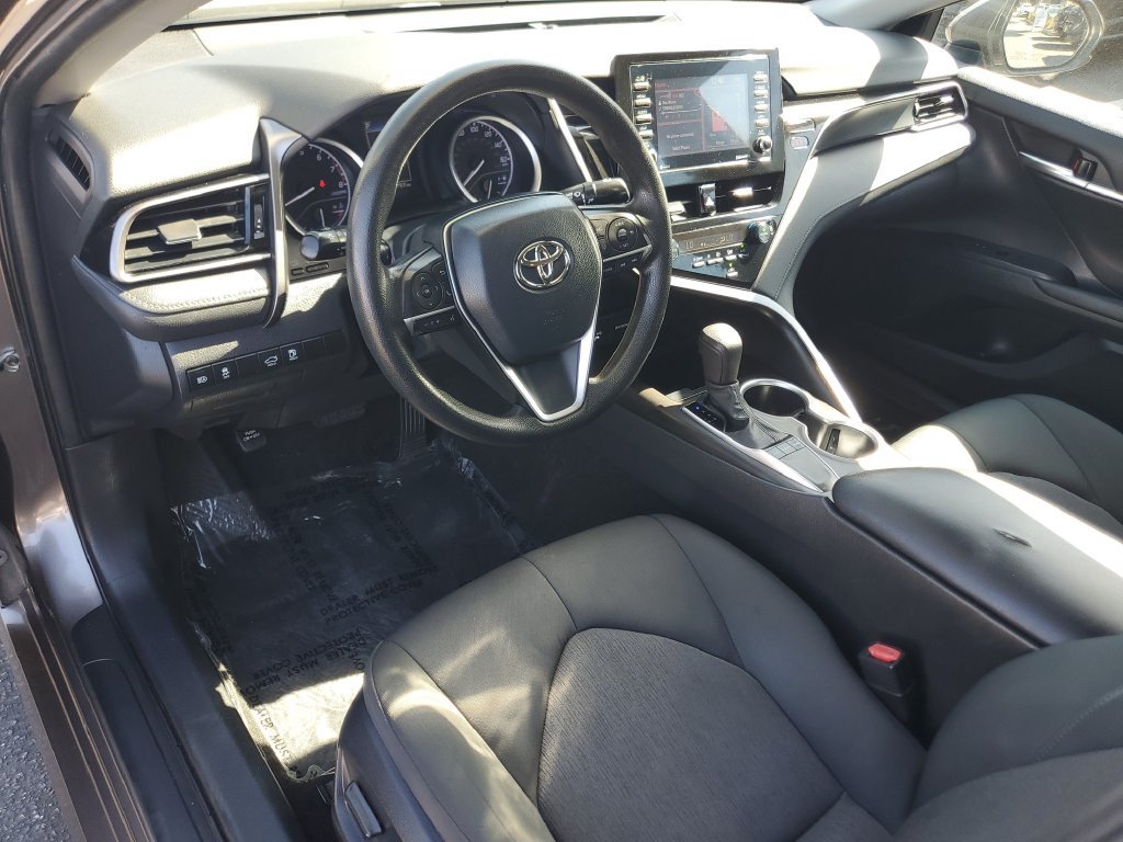 Used 2023 Toyota Camry LE FWD image 18