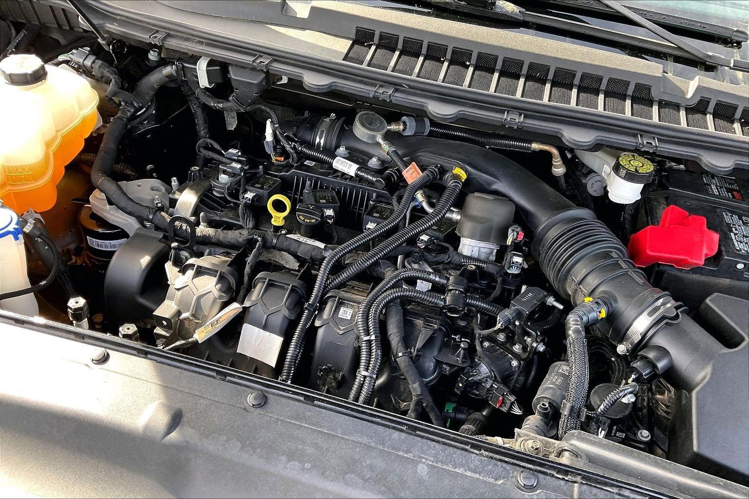 Used 2020 Ford Edge SEL w/ Cold Weather Package image 31