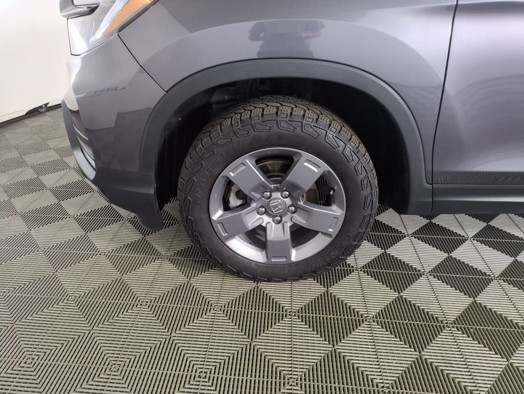 Certified 2025 Honda Ridgeline TrailSport image 26