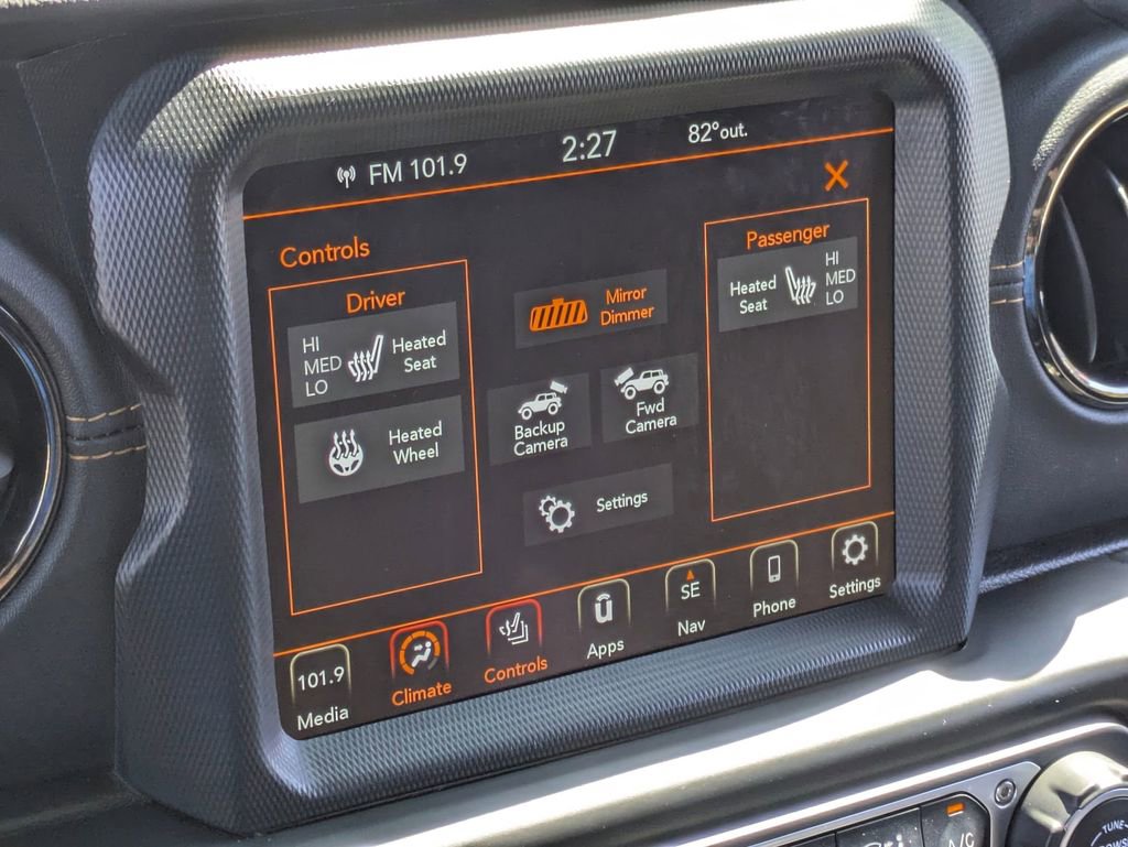 Used 2021 Jeep Wrangler Unlimited Sahara image 21