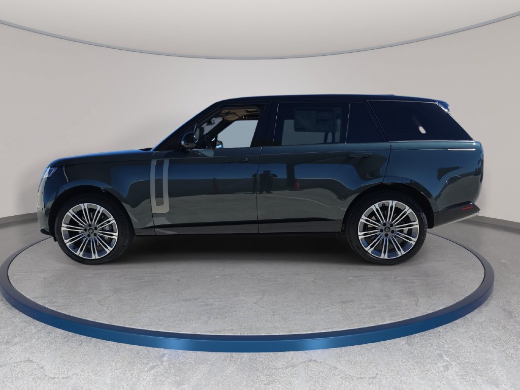 New 2027 Land Rover Range Rover Long Wheelbase SE AWD/4WD image 8