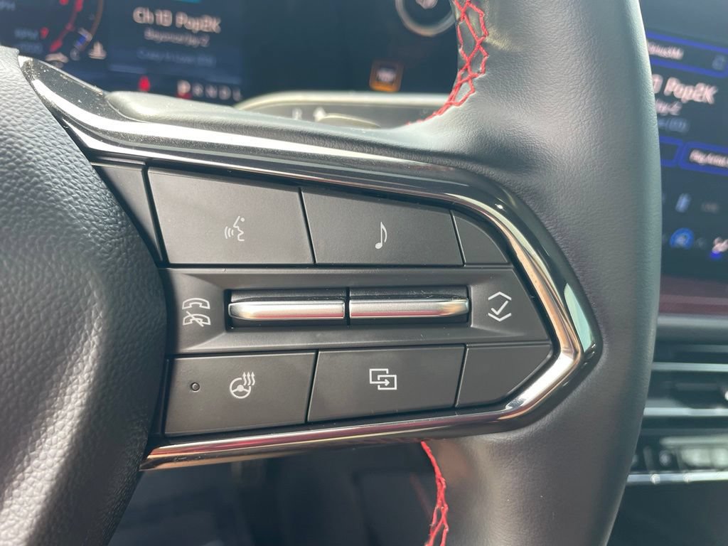 Used 2025 Chevrolet Traverse RS w/ LPO, Floor Liner Package AWD/4WD image 34