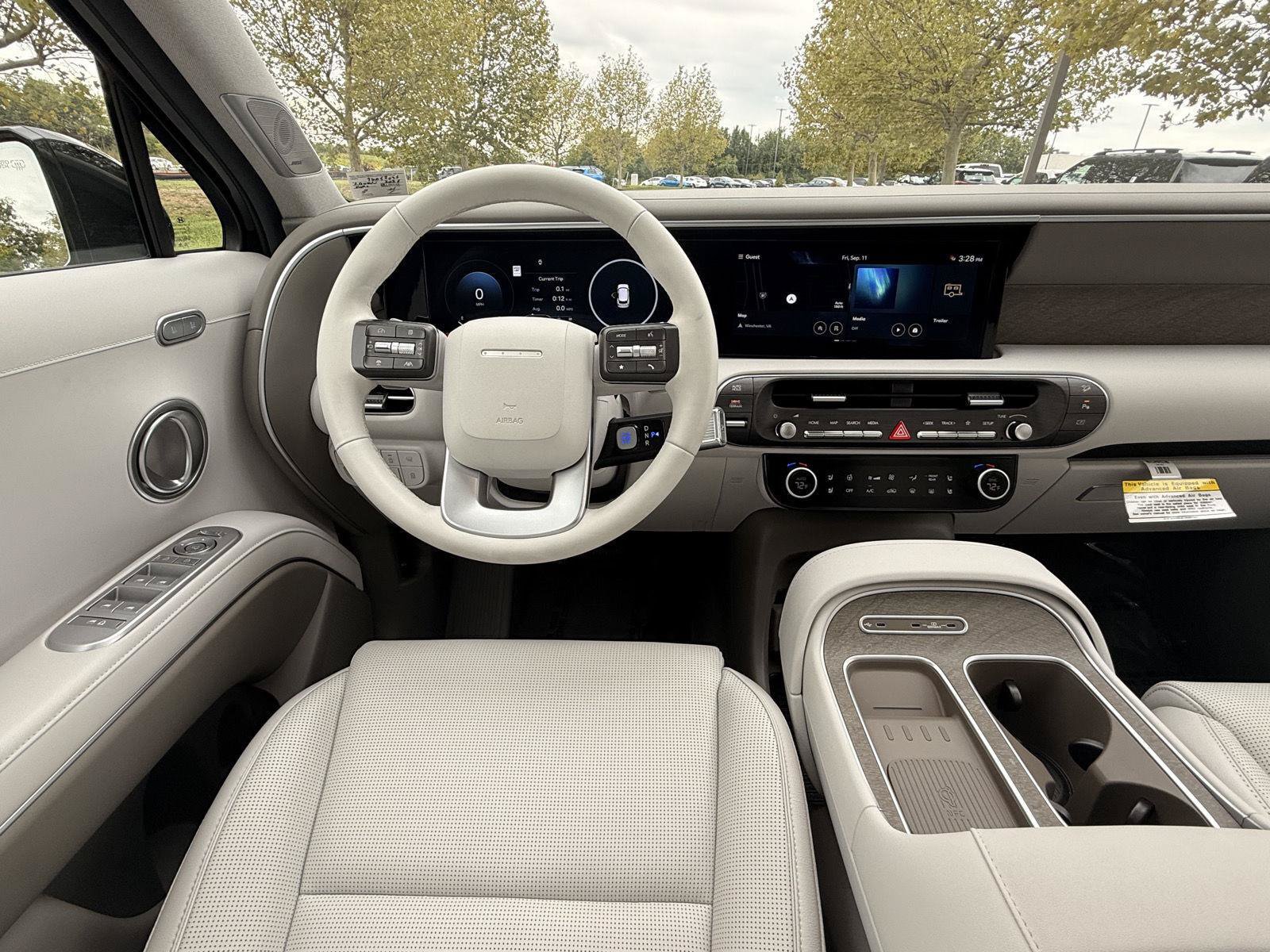 Certified 2026 Hyundai Palisade Limited AWD/4WD image 23