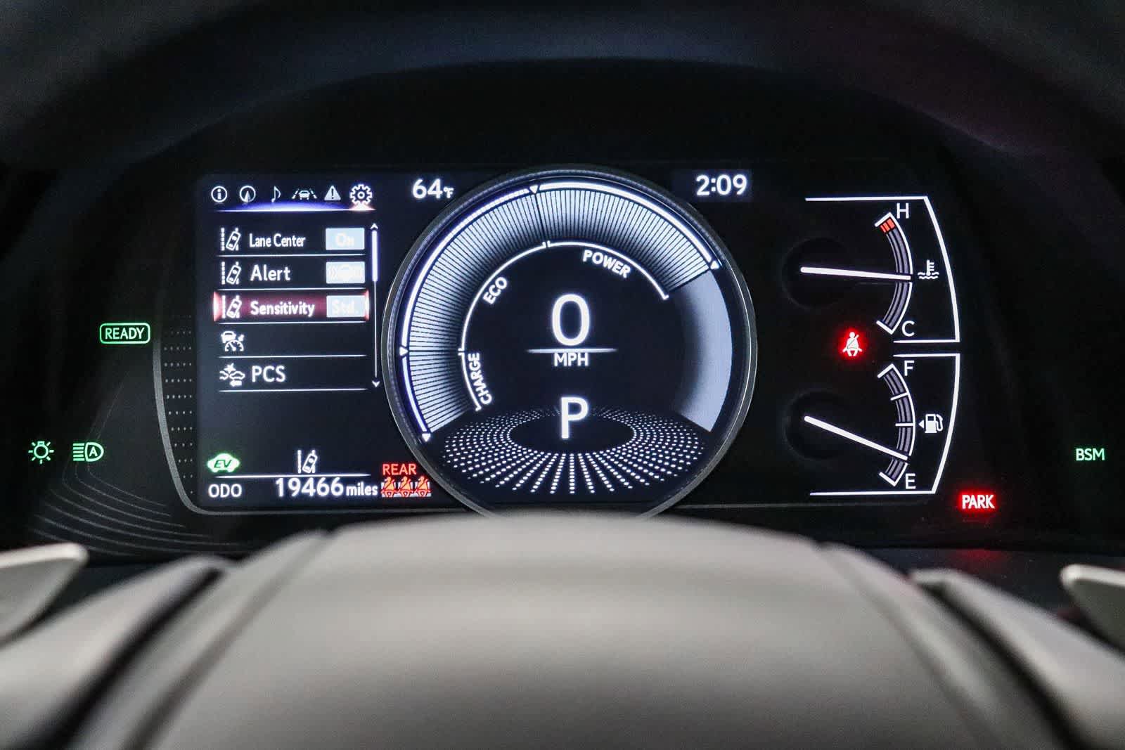 Used 2025 Lexus ES 300h w/ Premium Package FWD image 21