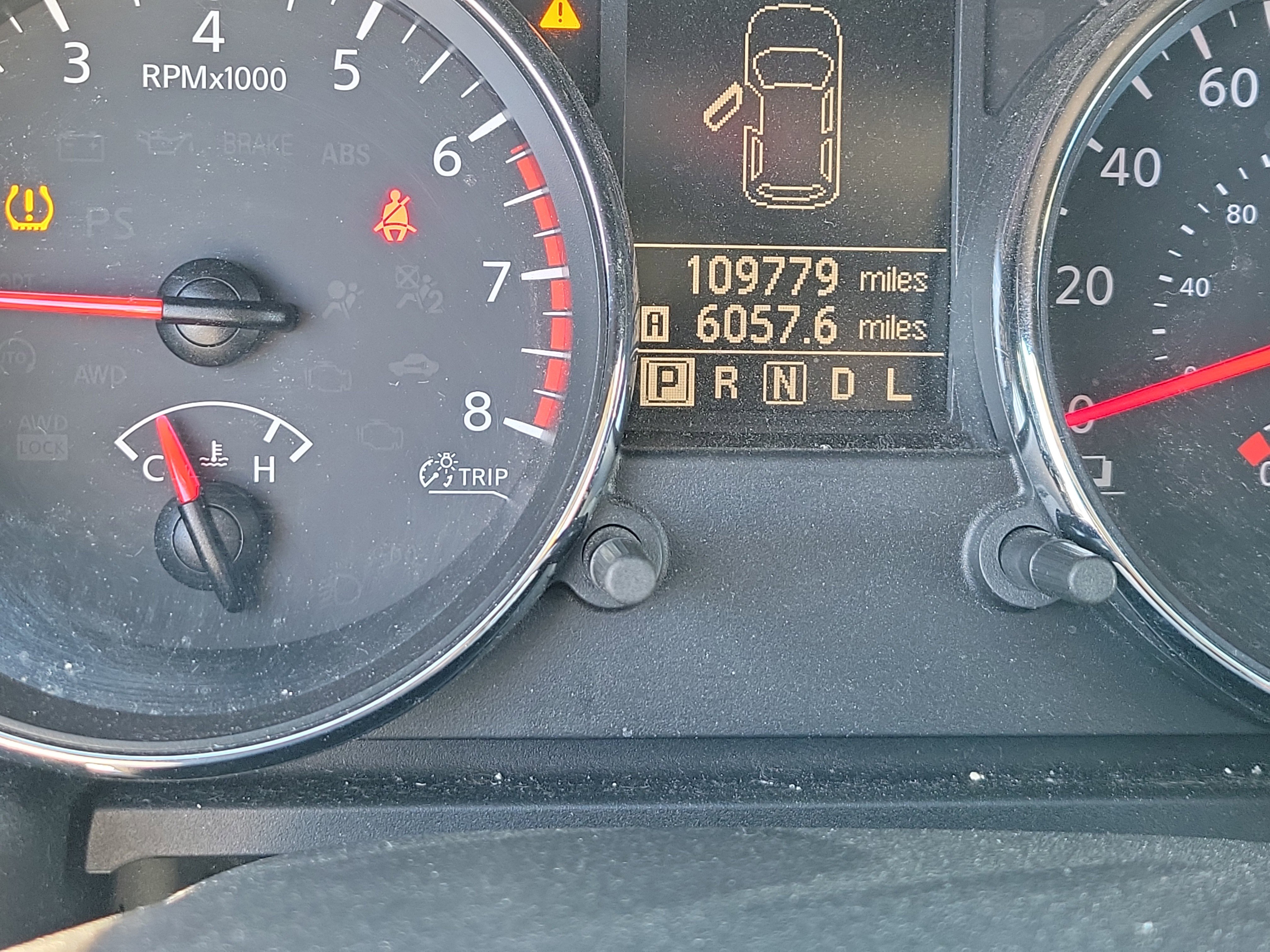 Used 2013 Nissan Rogue SV image 23