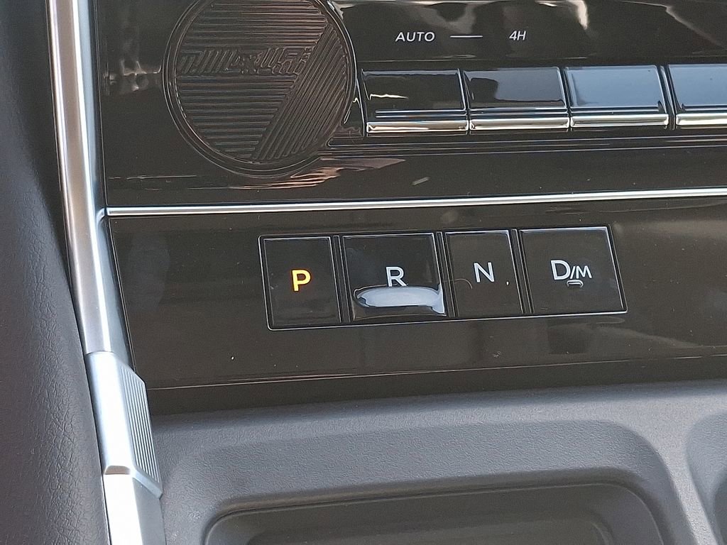 New 2026 Nissan Armada SV image 8