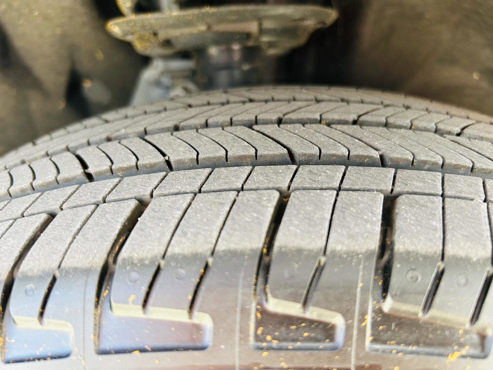 Used 2025 Ford Escape SE w/ PHEV Premium Package image 46