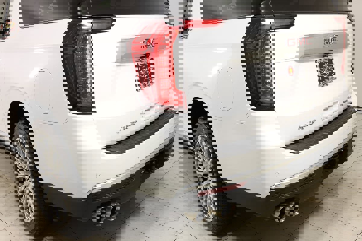 Used 2021 GMC Yukon XL Denali w/ Denali Ultimate Package image 52