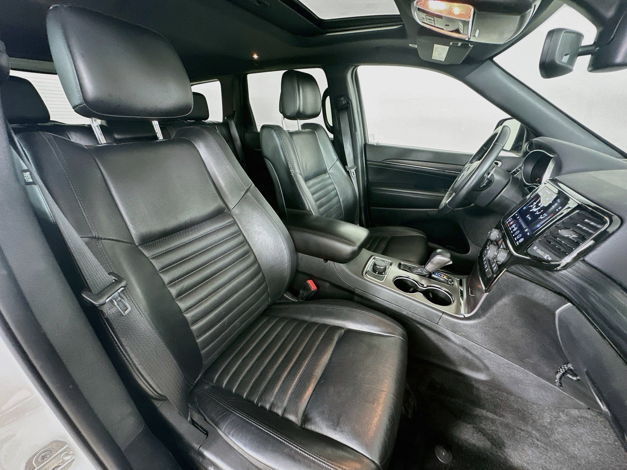 Used 2021 Jeep Grand Cherokee Limited X AWD/4WD image 36