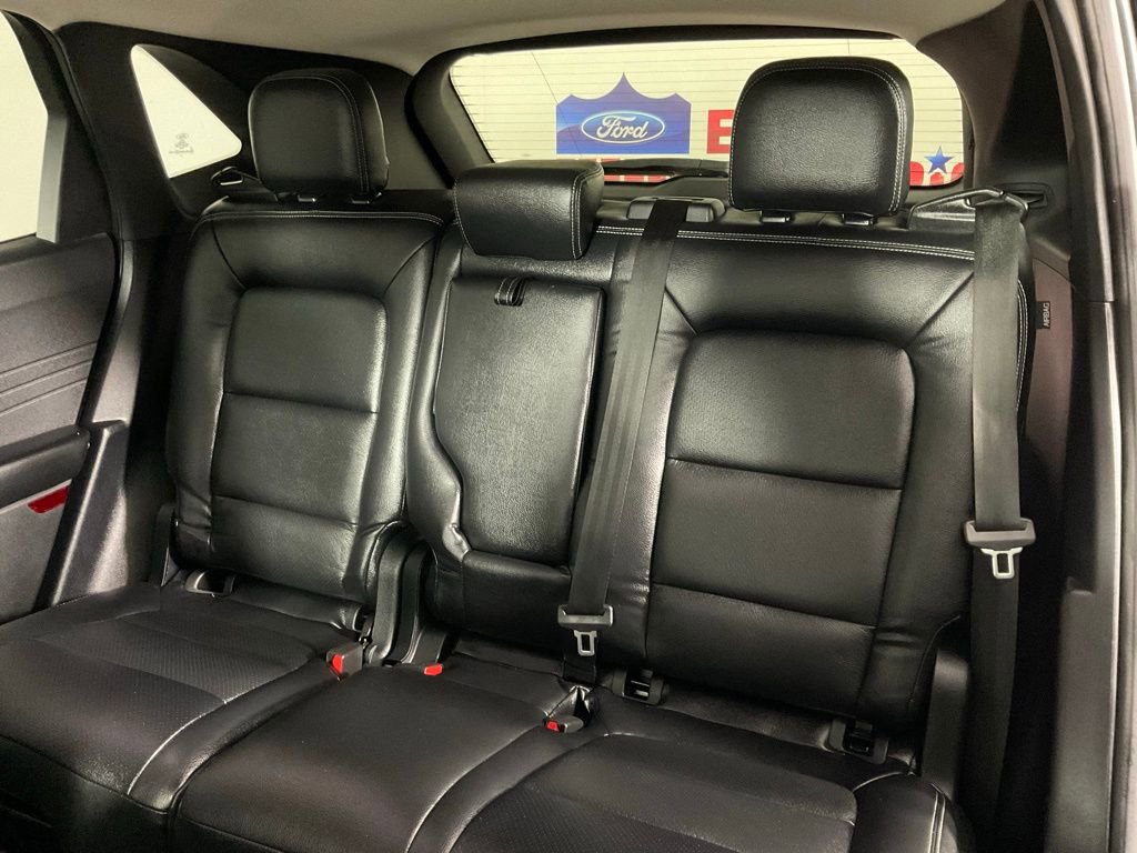 Used 2022 Ford Escape SE w/ Convenience Package FWD image 16