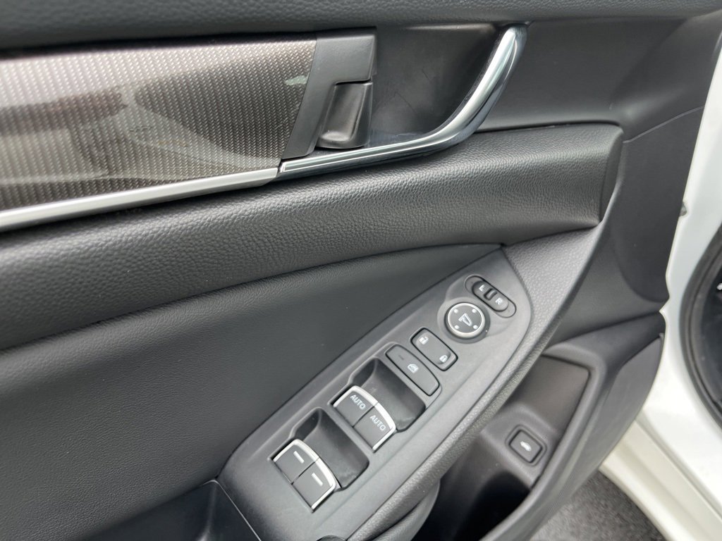 Used 2022 Honda Accord Sport image 46