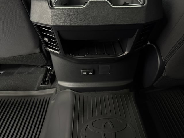 New 2026 Toyota Tundra SR5 w/ SX Package RWD image 32