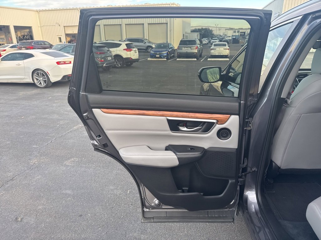 Used 2021 Honda CR-V Touring image 25