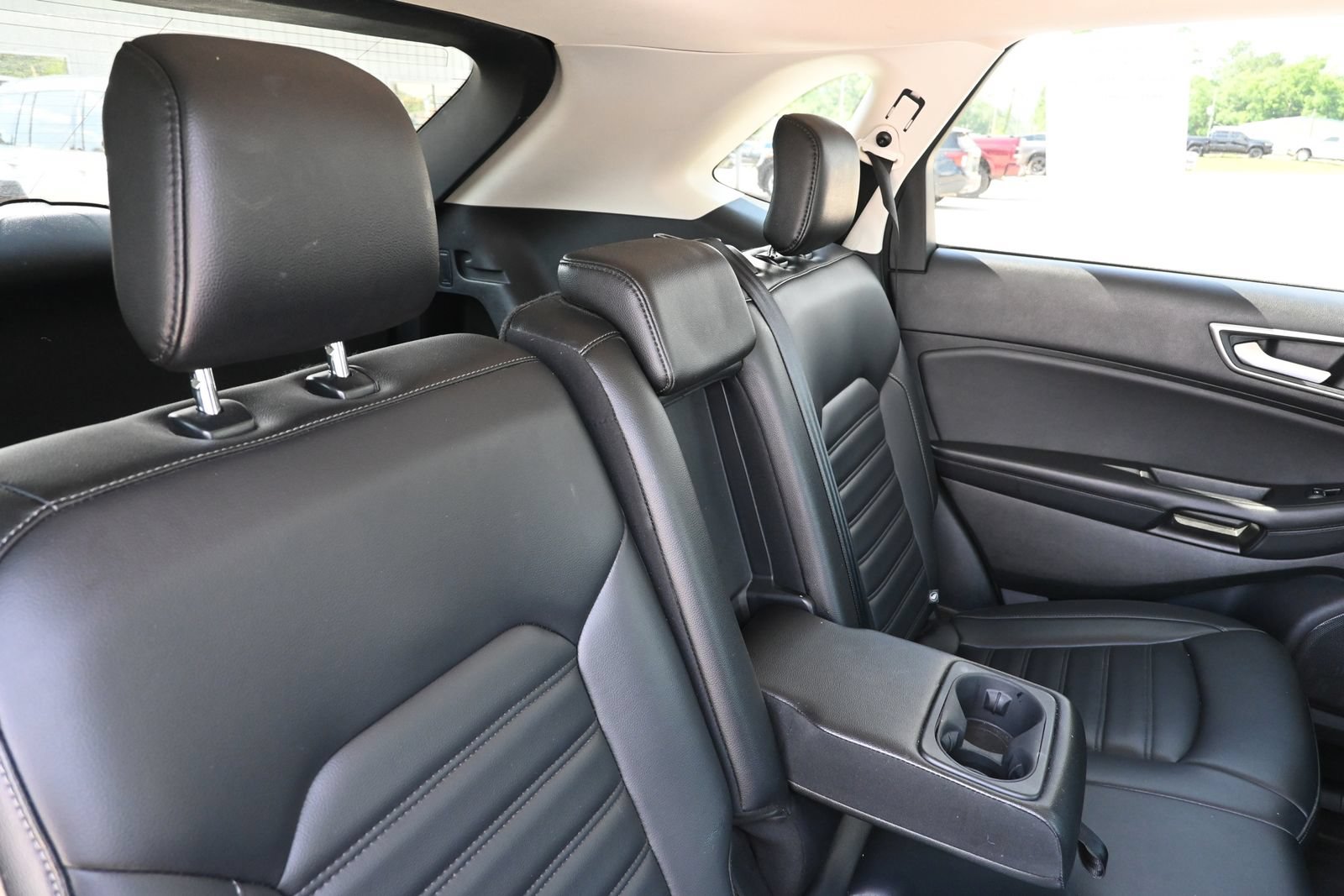 Used 2024 Ford Edge SEL AWD/4WD image 39