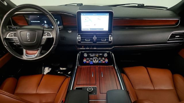Used 2021 Lincoln Navigator Reserve AWD/4WD image 50