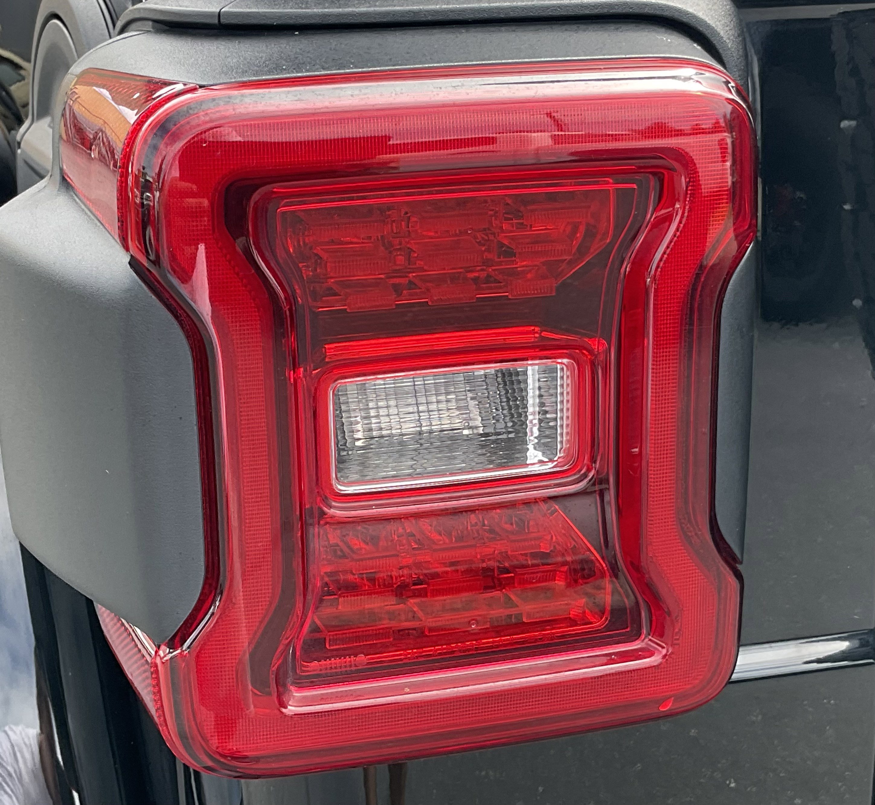 Used 2024 Jeep Wrangler Unlimited Rubicon 392 image 11