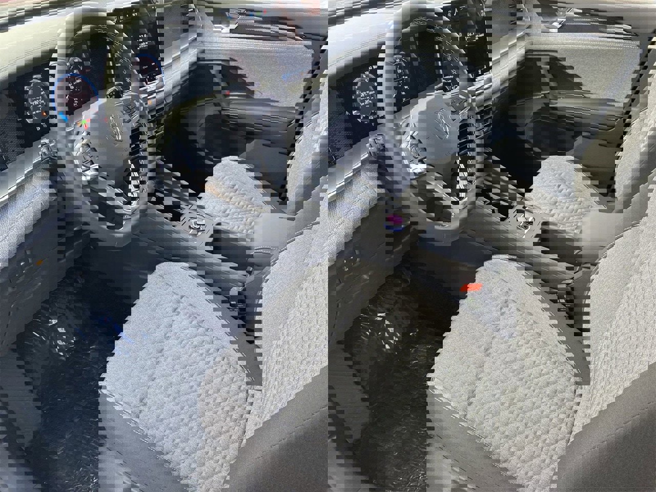 New 2025 Volkswagen Tiguan S image 14