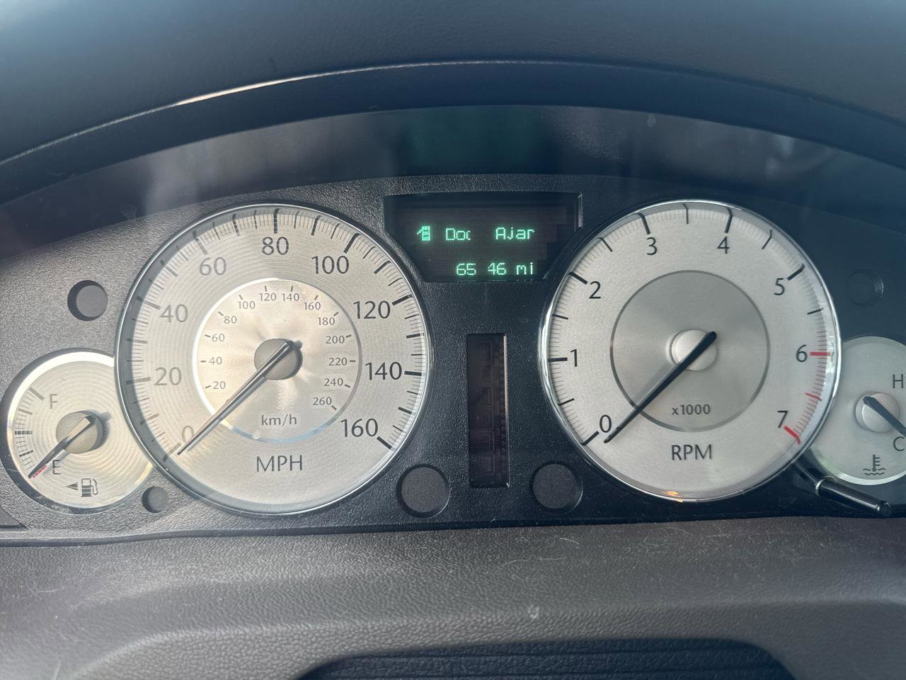 Used 2010 Chrysler 300 C w/ Luxury Group II RWD image 12