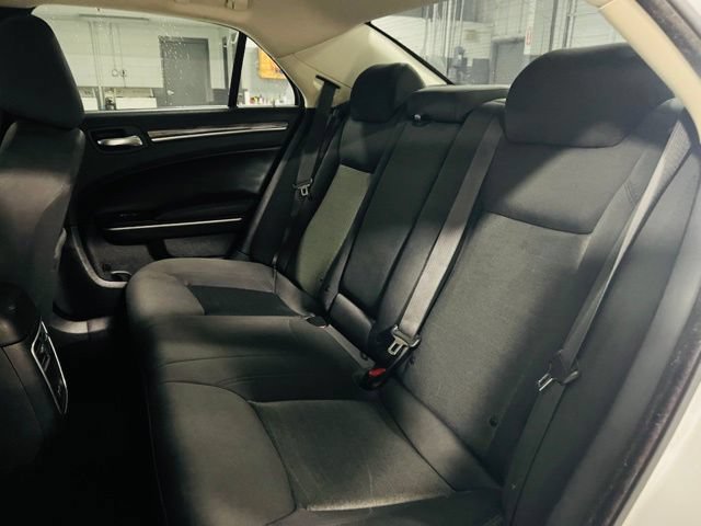 Used 2021 Chrysler 300 Touring w/ Sport Appearance Package RWD image 21