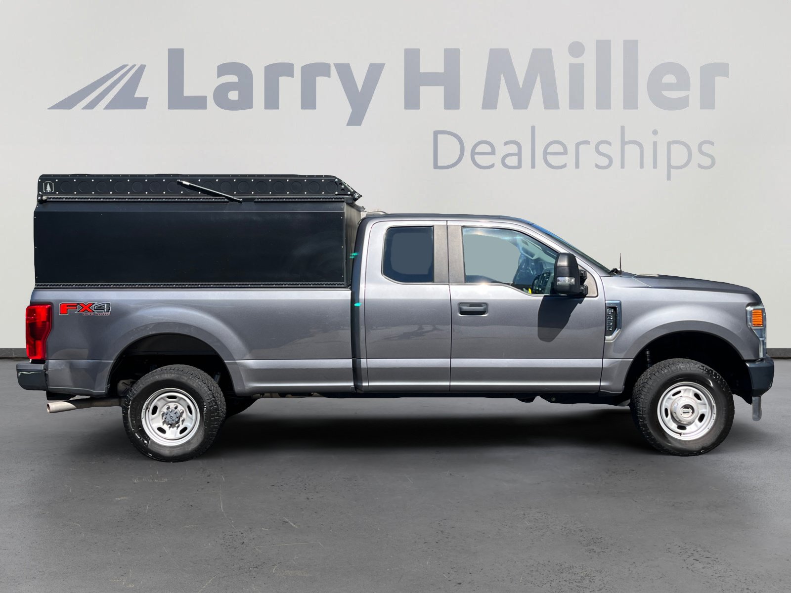 Used 2022 Ford F350 XL w/ Power Equipment Group AWD/4WD image 6