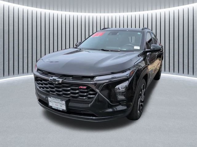 Used 2024 Chevrolet Trax RS w/ Driver Confidence Package FWD image 10