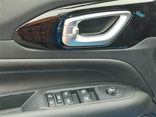 New 2026 Jeep Compass Latitude image 11