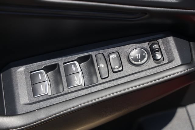 Certified 2023 Honda Accord Sport image 25