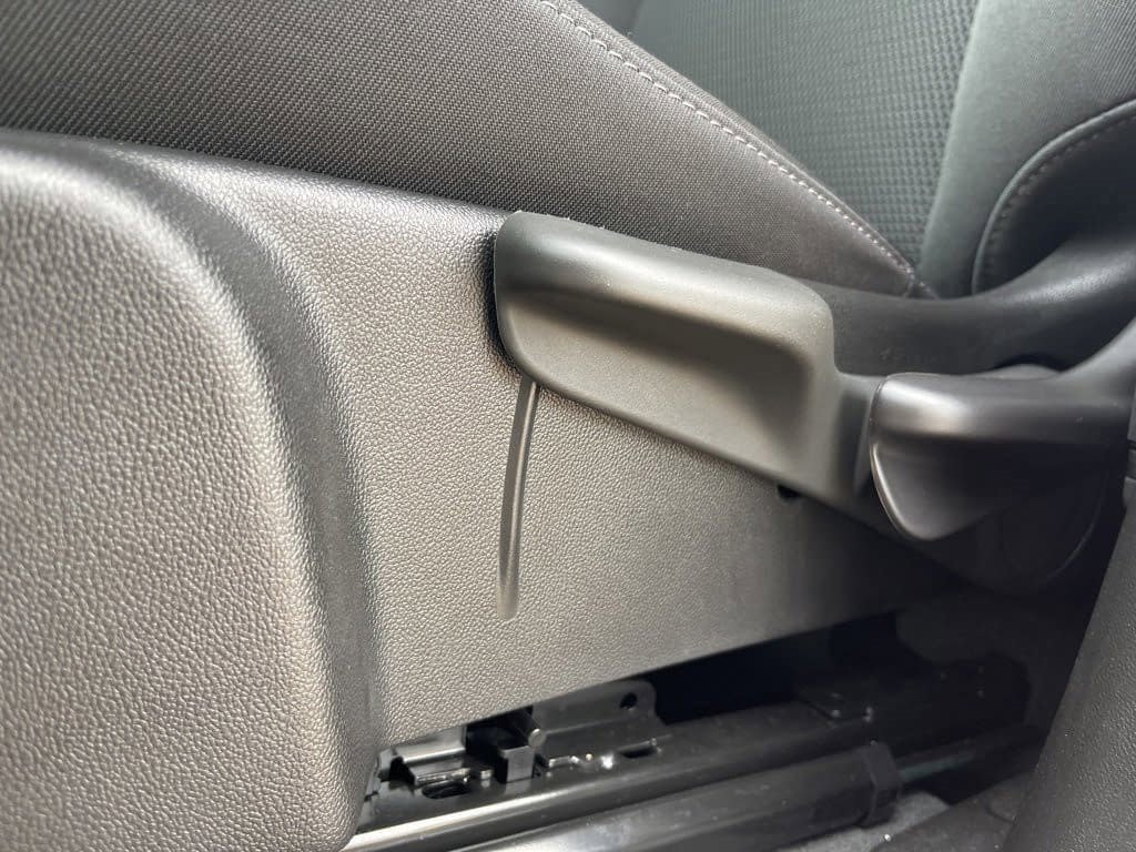 New 2026 GMC Canyon Elevation w/ Convenience Package image 13