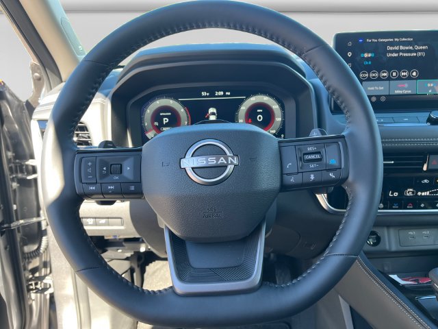 Certified 2026 Nissan Rogue Platinum w/ Tech Package AWD/4WD image 14