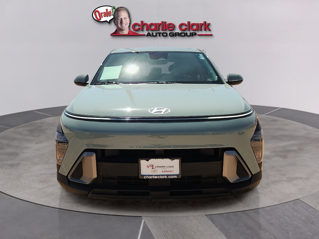 Used 2024 Hyundai Kona SE FWD image 8