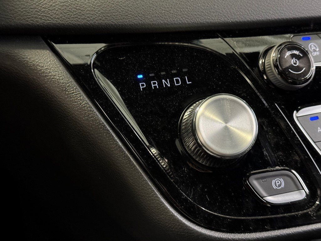 New 2026 Chrysler Voyager LX image 27