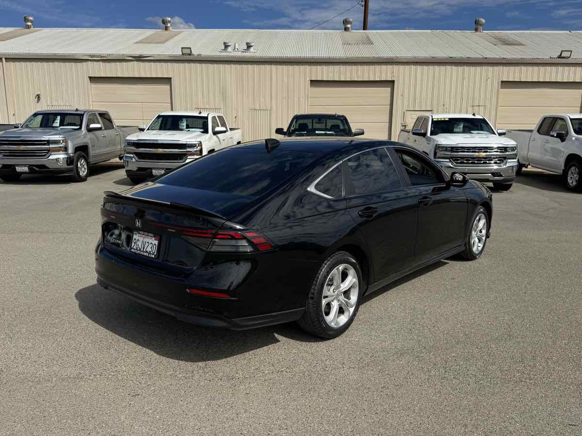 Used 2023 Honda Accord LX image 9