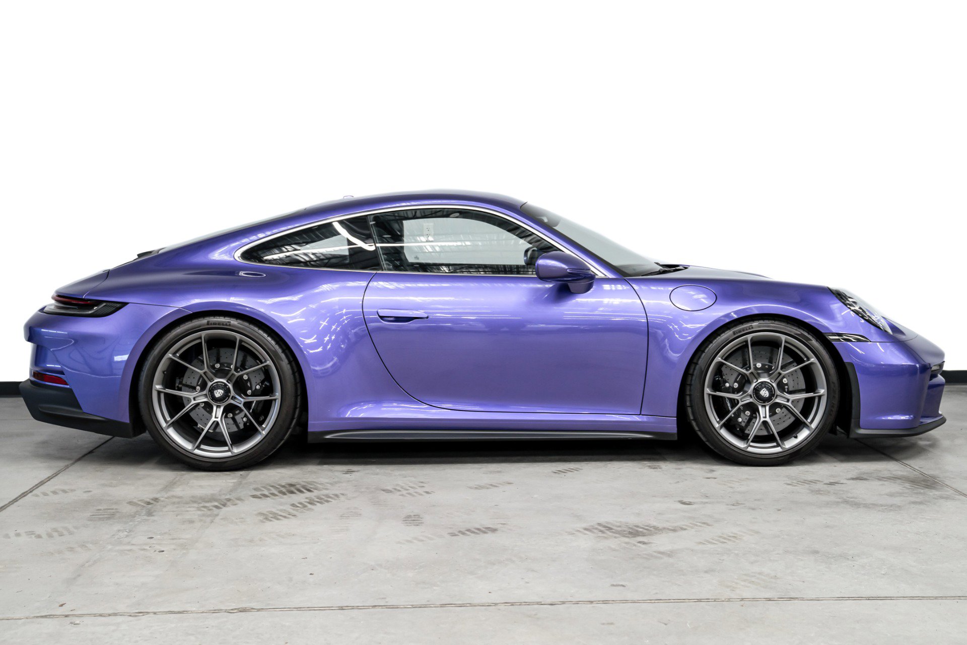Used 2022 Porsche 911 GT3 image 38