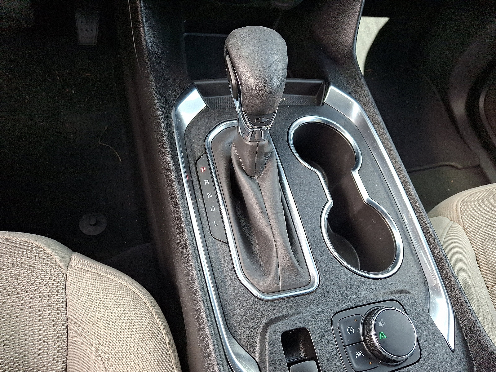 Certified 2023 Chevrolet Traverse LS w/ Safety Package FWD image 17