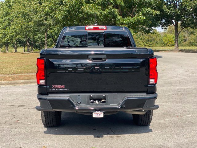 Used 2025 Chevrolet Colorado Z71 AWD/4WD image 6