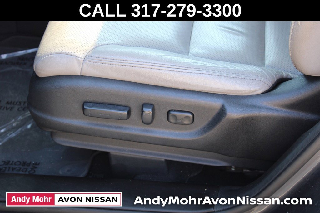 Used 2015 Honda CR-V EX-L image 17