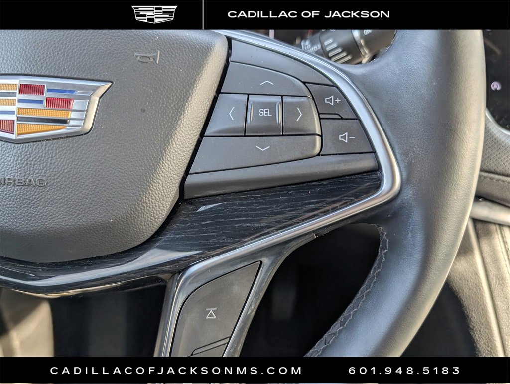 Certified 2025 Cadillac XT5 Premium Luxury image 12