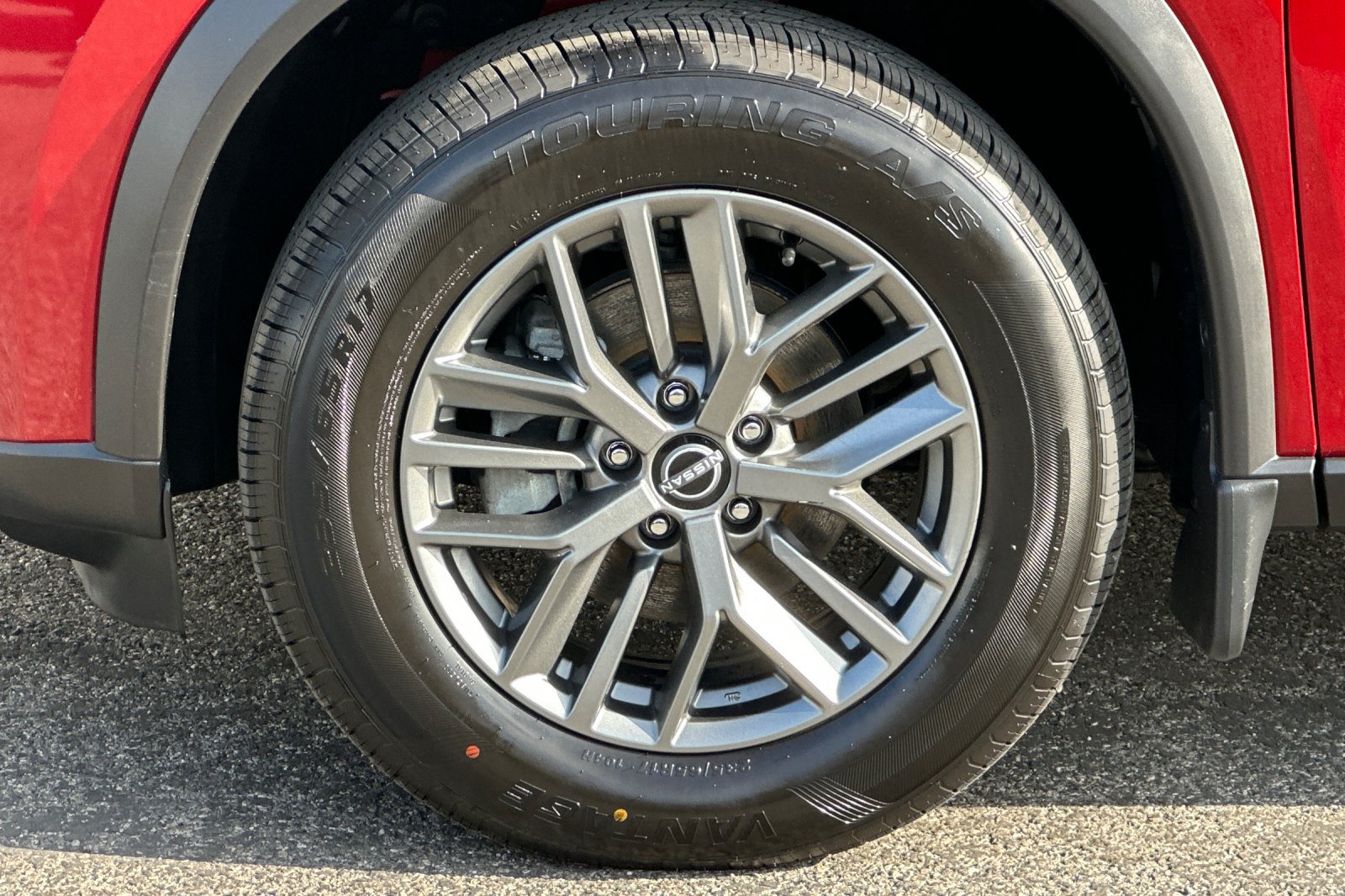 Used 2023 Nissan Rogue S FWD image 36