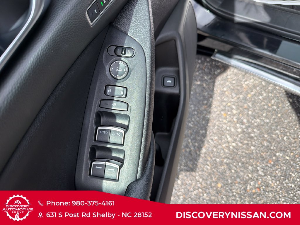 Used 2020 Honda Accord Touring image 12